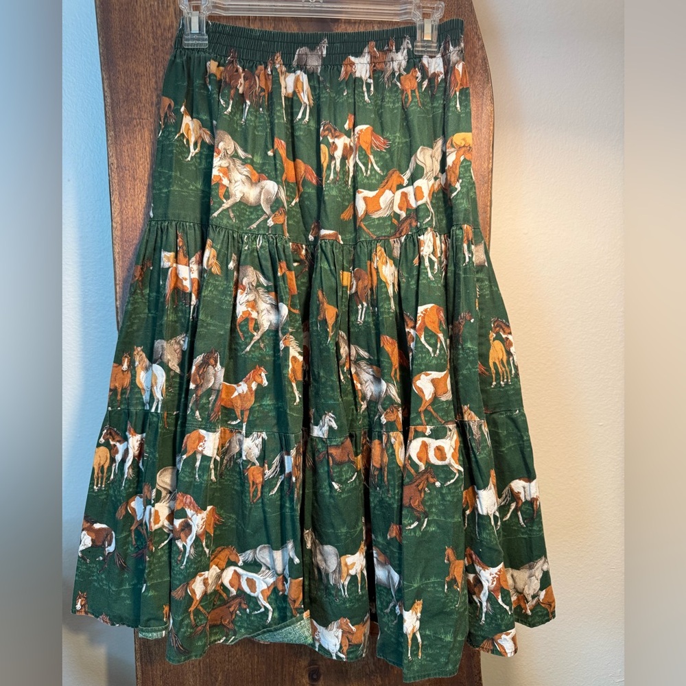 VINTAGE Horse Print Midi Skirt Made in USA Texas Medium